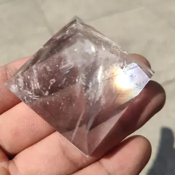 1gb 4cm Dabas caurspīdīga balta kristāla piramīda