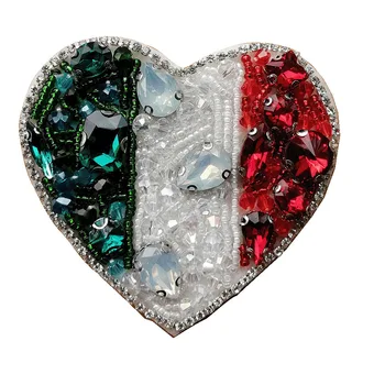 3D roku darbs dimantu sirdis fāzēm plāksteri tricolor kristāla plāksteri, kas izmantojami apģērbiem mugursomas fāzēm kristāla gudrs plāksteri