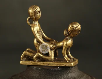 Antīko Roku darbs Misiņa seksuālo vēlmi pāru mīlestība kautrīgs statuja amatniecības Miniatūras rotājumu personības Keychain gredzenu, Kulonu a3707