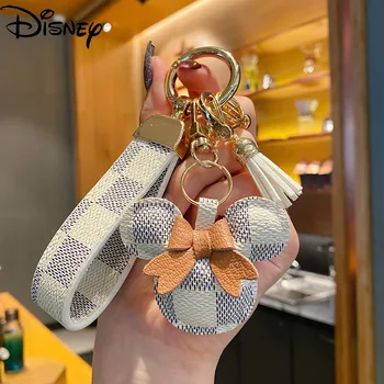 Disney Cartoon Mickey Mouse Ādas Keychain Atslēgu piekariņi Rotājumi Vīriešiem un Sievietēm Lelles Pakavs Sprādzes Siksniņa Soma Accessoriess