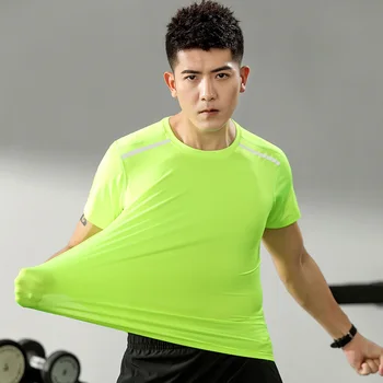 Ir 2021. Jaunu Kompresijas T-Krekli 8 Krāsas Vīriešu Skriešanas Krekls Vingrošanas Apmācības T Krekls Elpojošs Darbojas Fitnesa Sporta T Krekls