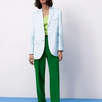 Ir 2021. jaunu modes bezšuvju fit tīrtoņa krāsu garām piedurknēm sprādzes gadījuma uzvalks jaka sievietēm