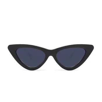 Ir 2021. Sieviešu Modes Cat Eye Toņos Saulesbrilles Integrētā UV Candy Krāsainu Brilles Starojuma aizsargbrilles Sievietēm, Piederumi