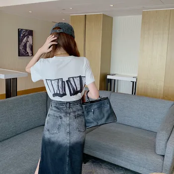 Ir 2021. Vasaras Dāmas Streetwear Modes Tērps Sievietēm Jauno Apkalpes Kakla Džemperis Īss T-krekls ar Augstu Vidukli, Šķeltas Džinsa Svārki Divu gabalu Komplekti