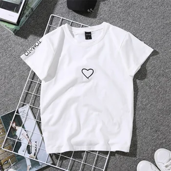 Ir 2021. Vasarā Pāri Mīļotājiem T-Krekls Sievietēm Gadījuma Balts Tops Tshirt Sieviešu T Krekls Mīlestības Sirds Izšuvumu Print T-Krekls Sieviešu