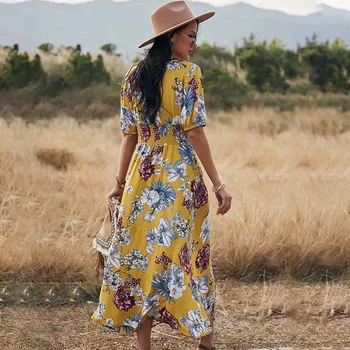 Ir 2021. Ziedu Garās Kleitas Sieviešu Modes V Kakla Īsām Piedurknēm Plus Lieluma Dāmas Gadījuma Boho Beach Sexy Kleita Vasaras Vestidos