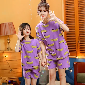 Jauna Ģimene Izskatās Pidžamas Komplekti Vasaras Kokvilnas Nakts Iestatīt Vecāku un bērnu Sleepwear Ģimenes Saskaņojot Tērpiem Māmiņa Un Man Drēbes Pidžamas