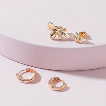 Jauno Modes bitīte skrimšļu Auskari Komplekts Sievietēm Zelta Tiny medus Bišu Radzēm, Ausu Caurduršana apli Huggie Earcuff Rotaslietas