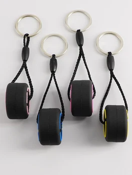 Jauno Modes Simulācijas Karikatūra Mazo Riepu Keychain Radošo Unisex Auto Soma Atslēgu, Gredzenu, Kulonu Dāvana Auto Cienītājiem