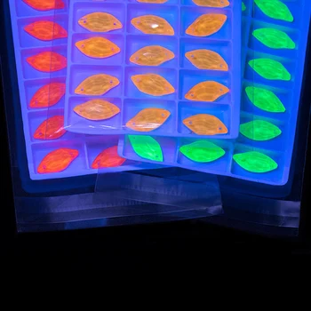 K9 Neona Vītolu Lapas Piešūt Rhinestones 10*20mm 5 Krāsas Glitter Stikla Kvēlojošs Apģērba Apdare