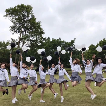 Karstā korejiešu, Japāņu Skolas Formas tērpu Jk Koledžas Stila Meitenēm ar Īsām Piedurknēm Topi+savilcējs+svārki+jaciņa Pelēkā Kroku Svārki Britu Stils