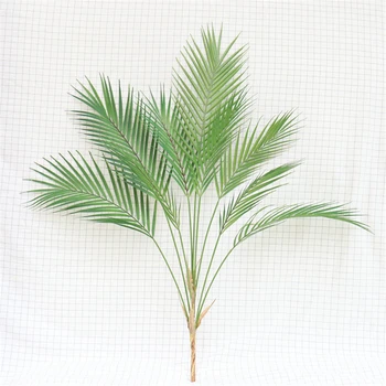 Mākslīgā lapas palmu apstādījumi mājas dzīvojamā istabā, kāzu dekorēšana džungļu puse dekori plantas artificiales