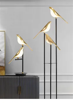 Mūsdienu vienkāršas apgaismojums LED galda lampa guļamistaba mācību zāle luksusa apdares galda lampas Ziemeļvalstīm zelta putnu metāla akrila