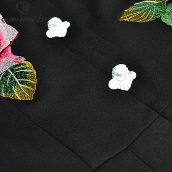 Qian Han Zi dizaineru modes skrejceļa sieviešu kleita Mežģīņu apkakli, garām piedurknēm retro pogu slim Vidēja garuma Rozes izšūtu kleitu