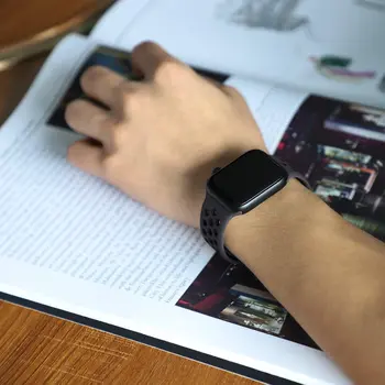 Silikona Joslas Apple Skatīties 44mm 40mm 38mm 42mm Elpojošs smartwatch rokas jostu, rokassprādzi iWatch 3 4 5 6 se siksna