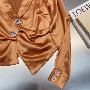 TWOTWINSTYLE Slim Raibs Dimanta Krekls Sievietēm Atloks ar garām Piedurknēm Gadījuma Šiks Sieviešu Blūze Jaunu Apģērbu, Ir 2021. Modes Stils
