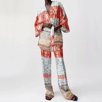 Za Uzvalks Sieviešu Tērpi Modes Retro Drukāšana V-veida kakla Gadījuma Šiks Jaunatnes Sievietes Tērps Bikses Uzvalki Ir 2021. Gadījuma Iela Elegants Jauniešu Uzvalks